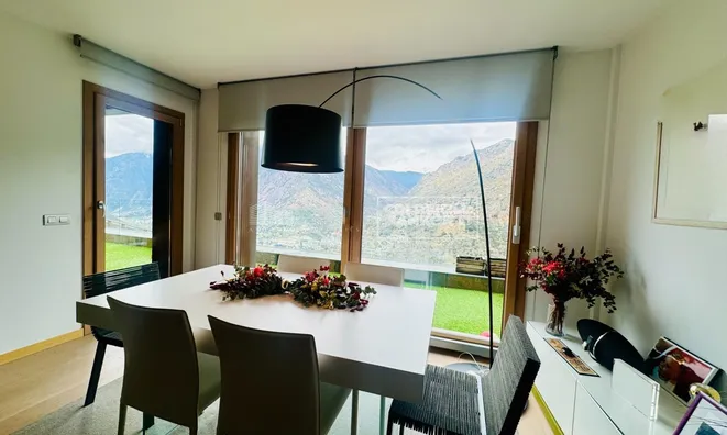 Недвижимость Ground floor flat in Escaldes with 4 bedrooms, sun and views, includes 2 parking spaces and storage: 5