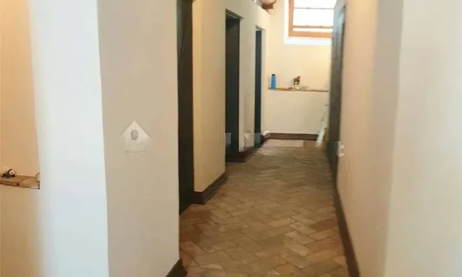 Недвижимость Четырехкомнатная в Центре: 8