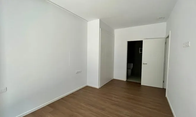 Недвижимость Two-bedroom apartment for sale in Encamp: 3