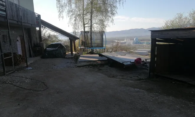 Недвижимость Дом в Либне: 2