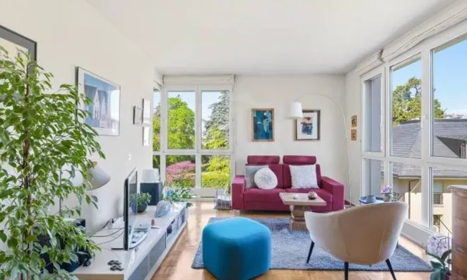Недвижимость Apartment 4 rooms: 3