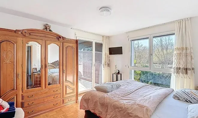 Недвижимость Single house 7.5 rooms: 10