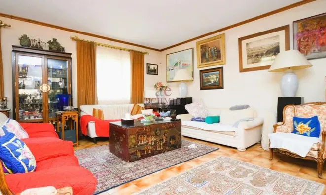 Недвижимость Single house 8 rooms: 7