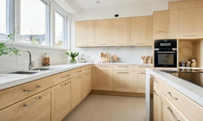 Недвижимость Single house 8 rooms: 10