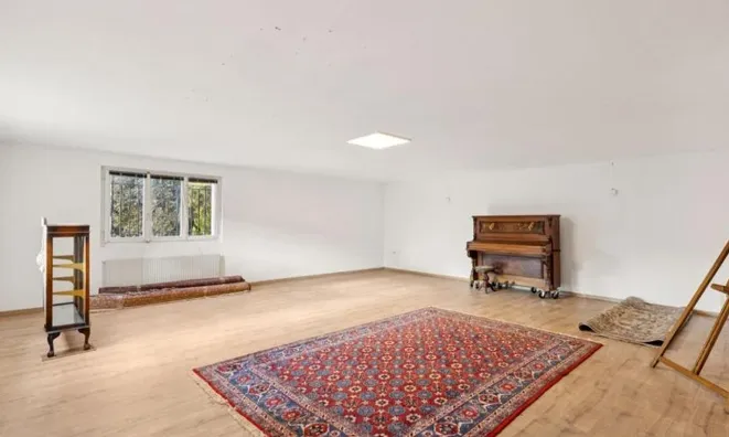 Недвижимость Single house 8 rooms: 10