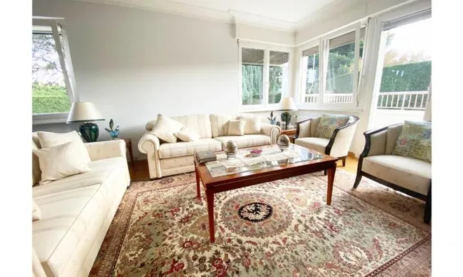 Недвижимость Single house 6 rooms: 4