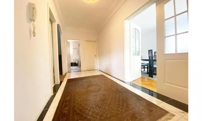 Недвижимость Single house 6 rooms: 5