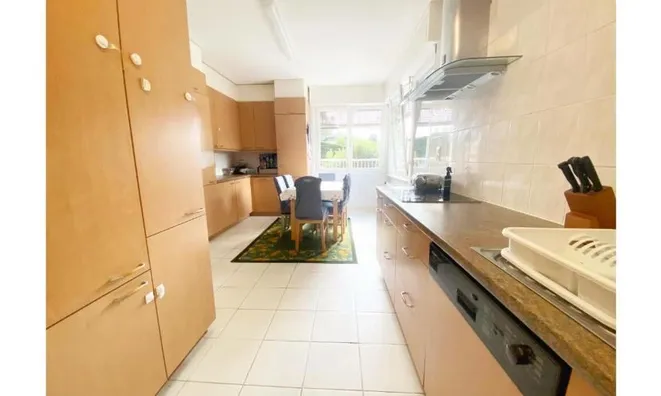 Недвижимость Single house 6 rooms: 6