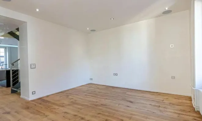 Недвижимость Duplex 5 rooms: 5