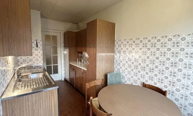 Недвижимость Apartment 4.5 rooms: 3