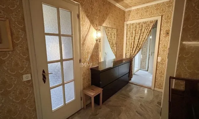 Недвижимость Apartment 4.5 rooms: 5
