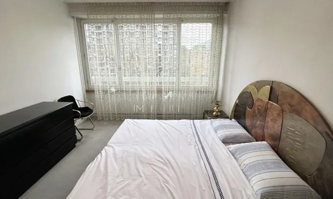 Недвижимость Apartment 4.5 rooms: 6