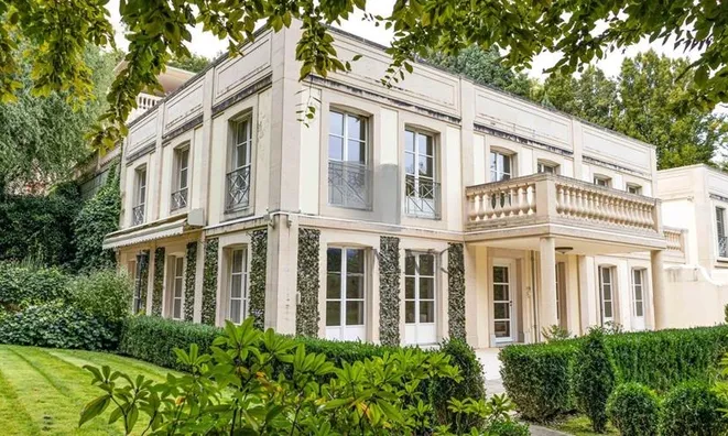 Недвижимость Single house 9 rooms: 1