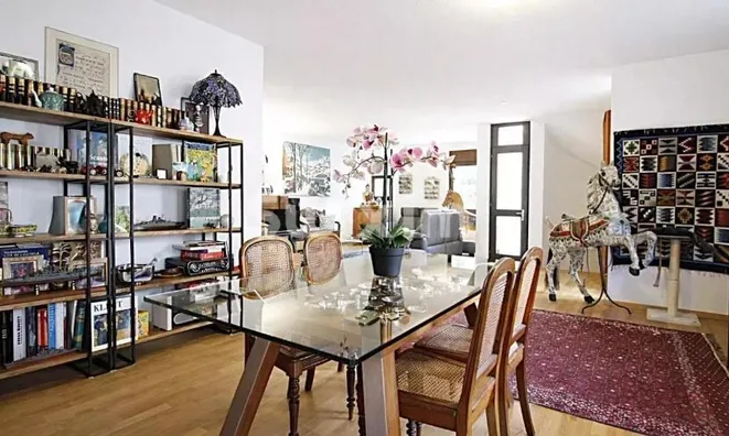 Недвижимость Single house 7 rooms: 3