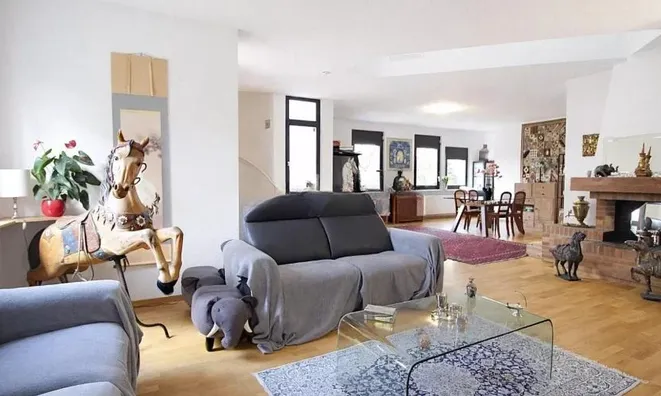 Недвижимость Single house 7 rooms: 4