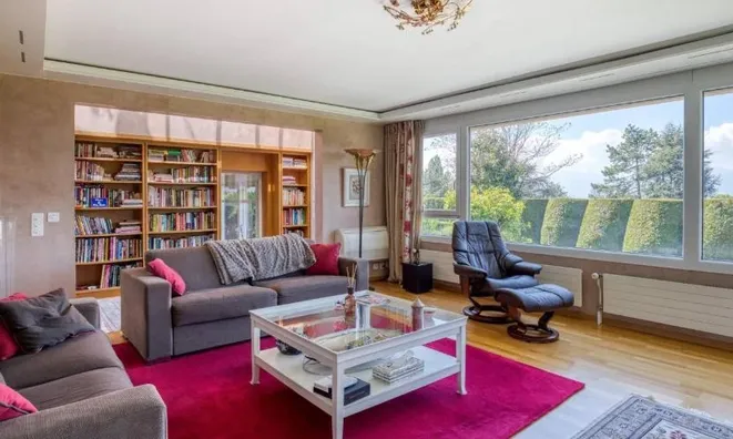 Недвижимость Villa 8 rooms: 4
