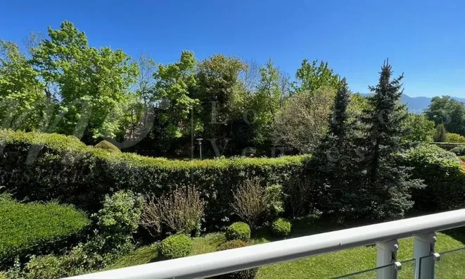 Недвижимость Apartment 6 rooms: 8