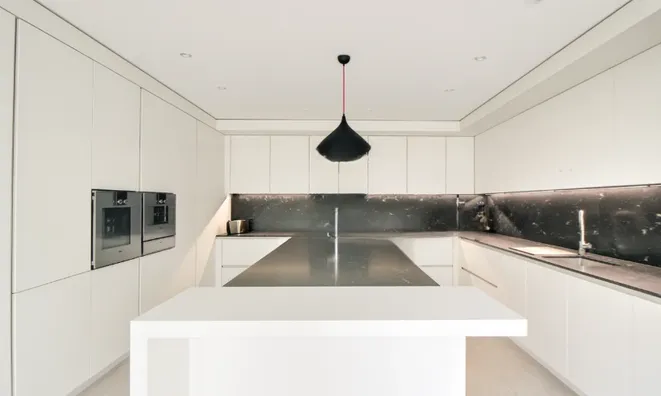 Недвижимость Single house 10 rooms: 3