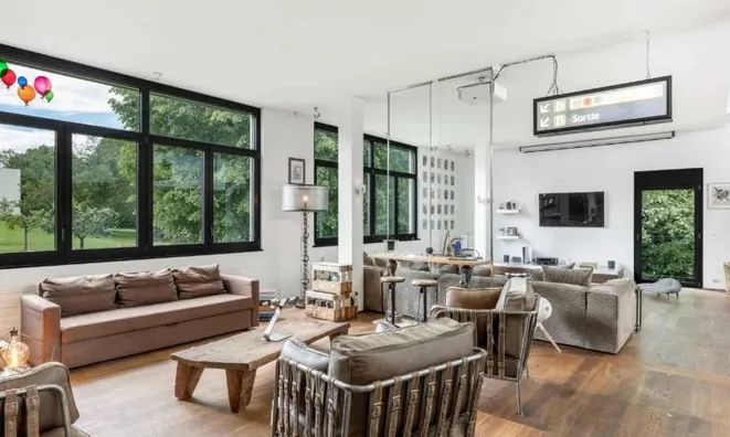 Недвижимость Apartment 6 rooms: 3