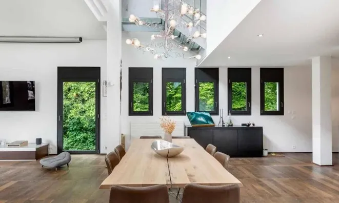 Недвижимость Apartment 6 rooms: 5