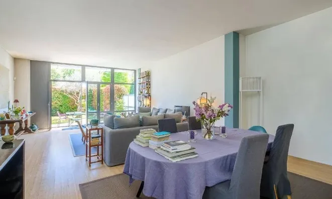 Недвижимость Apartment 6 rooms: 4