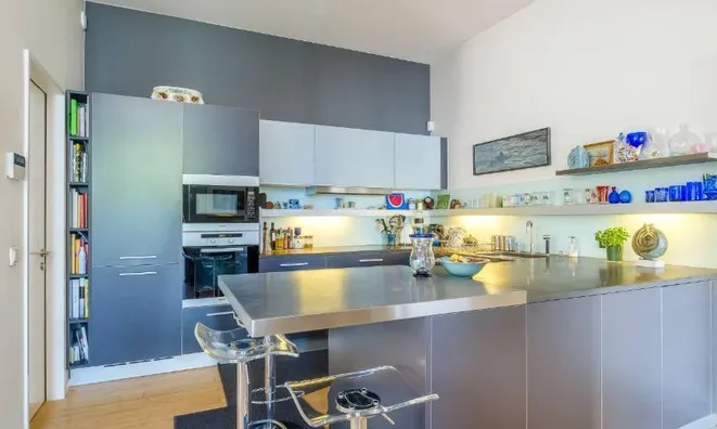 Недвижимость Apartment 6 rooms: 5