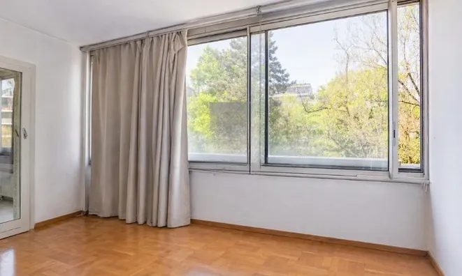 Недвижимость Apartment 2.5 rooms: 2