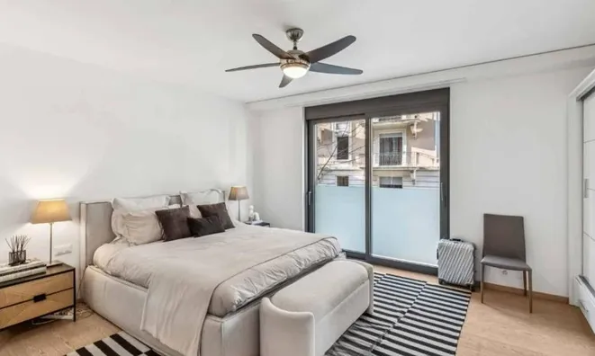 Недвижимость Apartment 4 rooms: 7