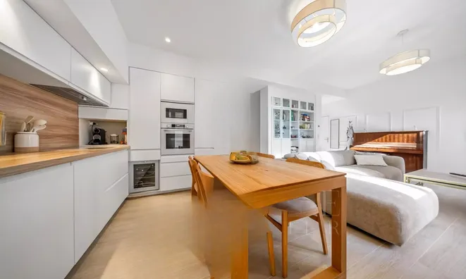 Недвижимость Villa République Cannes: 9