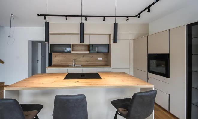 Недвижимость Дом с террасой в Рожна Долина: 6