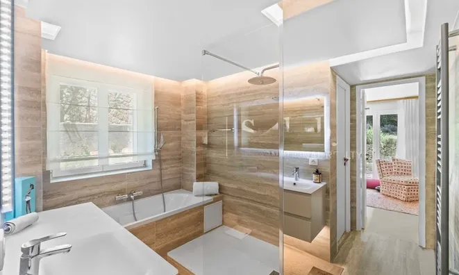 Недвижимость Villa Cannes Carnot: 19