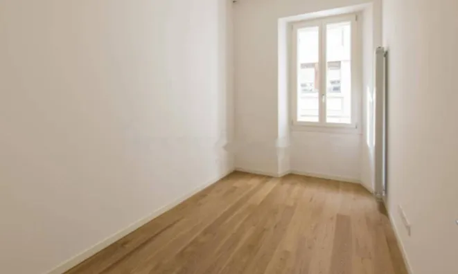 Недвижимость Квартира на улице Мадзини: 16