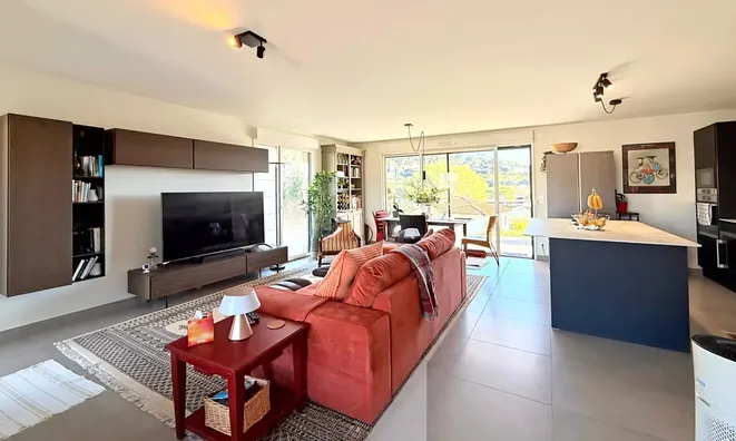 Недвижимость Villa Croix des Gardes: 4