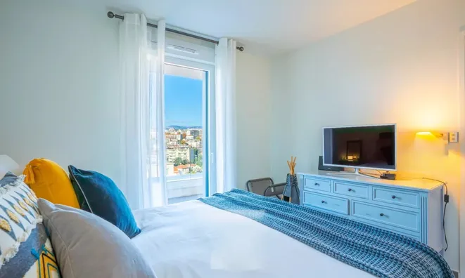 Недвижимость Villa Croix des Gardes: 10