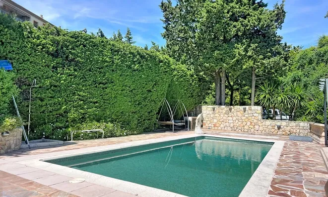 Недвижимость Villa Croix des Gardes: 9