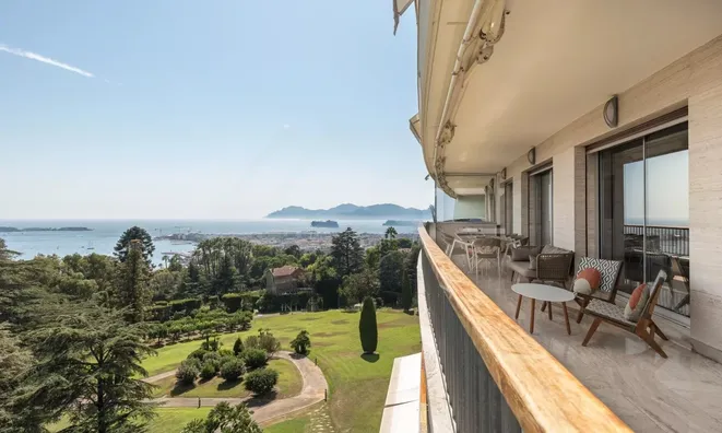 Недвижимость Villa Californie: 1