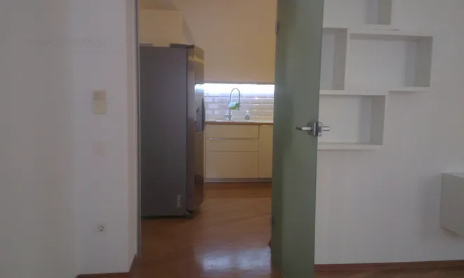 Недвижимость Квартира, 3-комнатная, Старая Любляна: 8