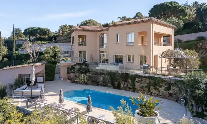 Недвижимость Villa Cannes: 1