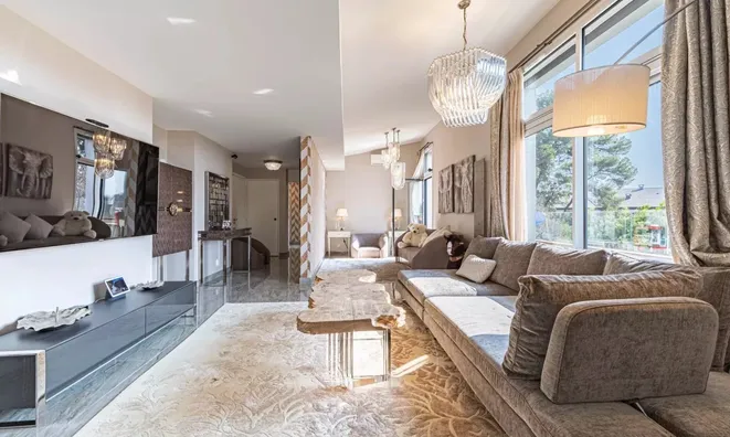 Недвижимость Villa République Cannes: 4