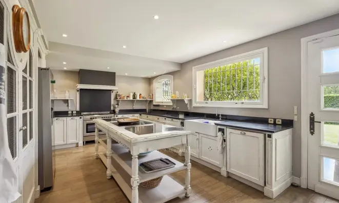Недвижимость Villa Les Colles Mougins: 4