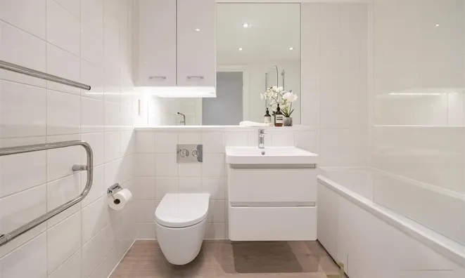 Недвижимость Wood House, Grosvenor Waterside, Gatliff Road: 2
