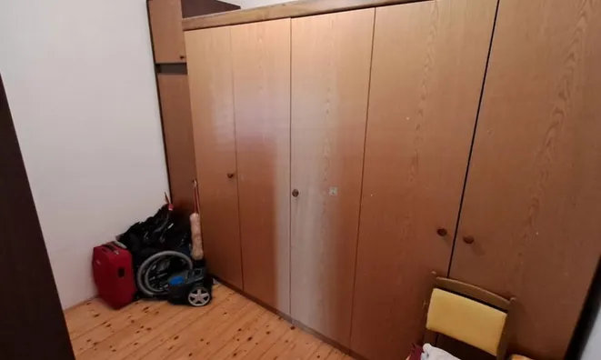 Недвижимость Дом, Побеги: 21