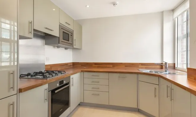 Недвижимость Windsor Court, Jubilee Place: 7