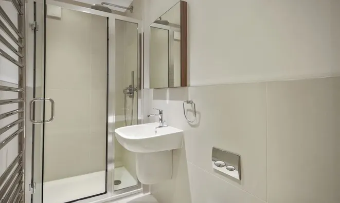 Недвижимость Windsor Court, Jubilee Place: 4