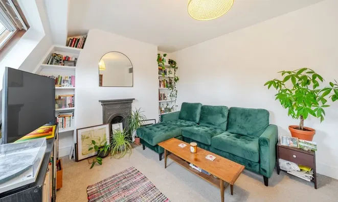 Недвижимость Landor Road: 19