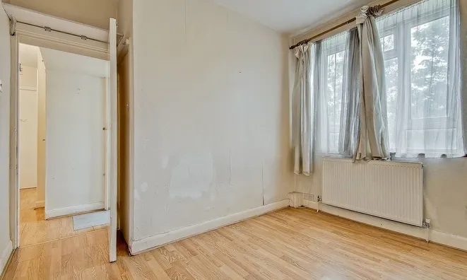 Недвижимость Leeland Way: 1