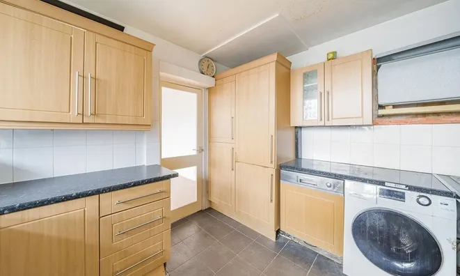 Недвижимость John Ruskin Street, Oval: 9