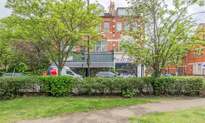 Недвижимость Cheapside, Fortis Green: 18