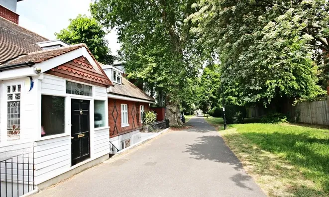 Недвижимость Lower Richmond Road: 4