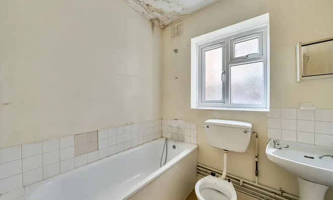 Недвижимость Rathcoole Gardens: 4